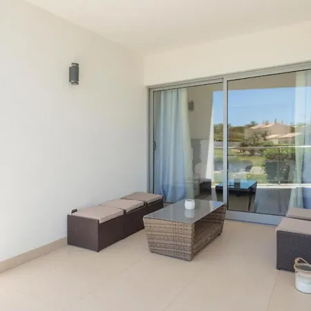 Snazzy Varandas Do Castelo By Garvetur One Bedroom Sleeps 2 Persons Apartmán Albufeira