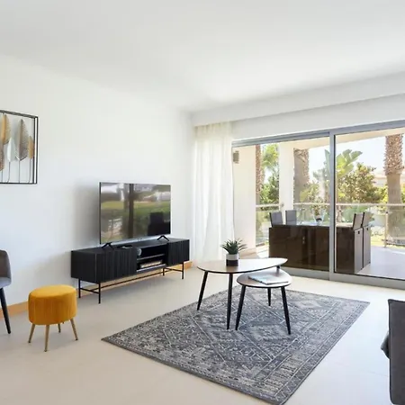 Snazzy Varandas Do Castelo By Garvetur One Bedroom Sleeps 2 Persons Διαμέρισμα *