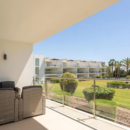 Snazzy Varandas Do Castelo By Garvetur One Bedroom Sleeps 2 Persons Διαμέρισμα Αλμπουφέιρα